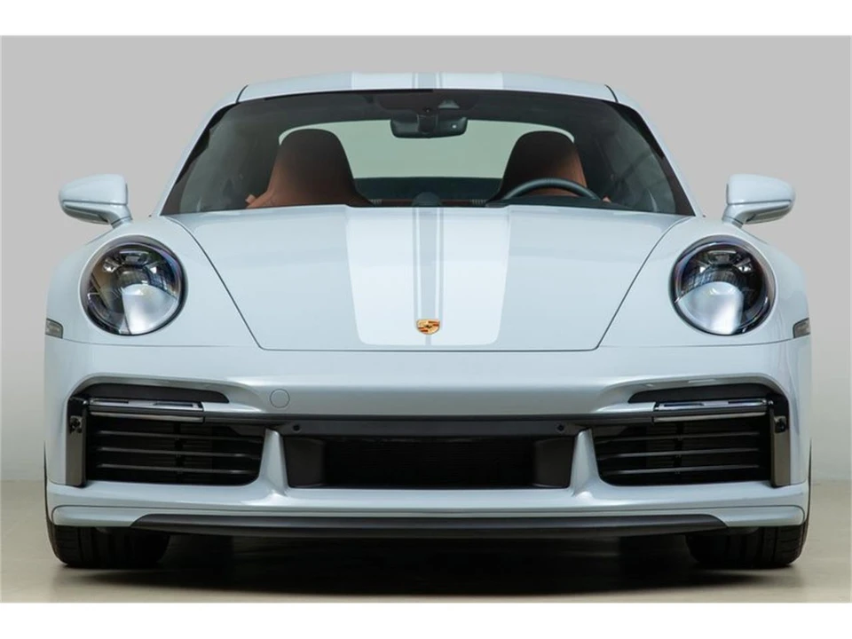 2023 Porsche 992 Carrera - Image 13 of 31