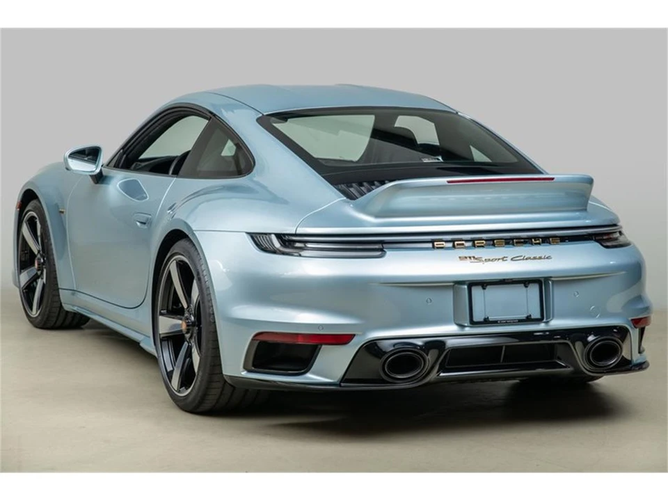 2023 Porsche 992 Carrera - Image 9 of 31