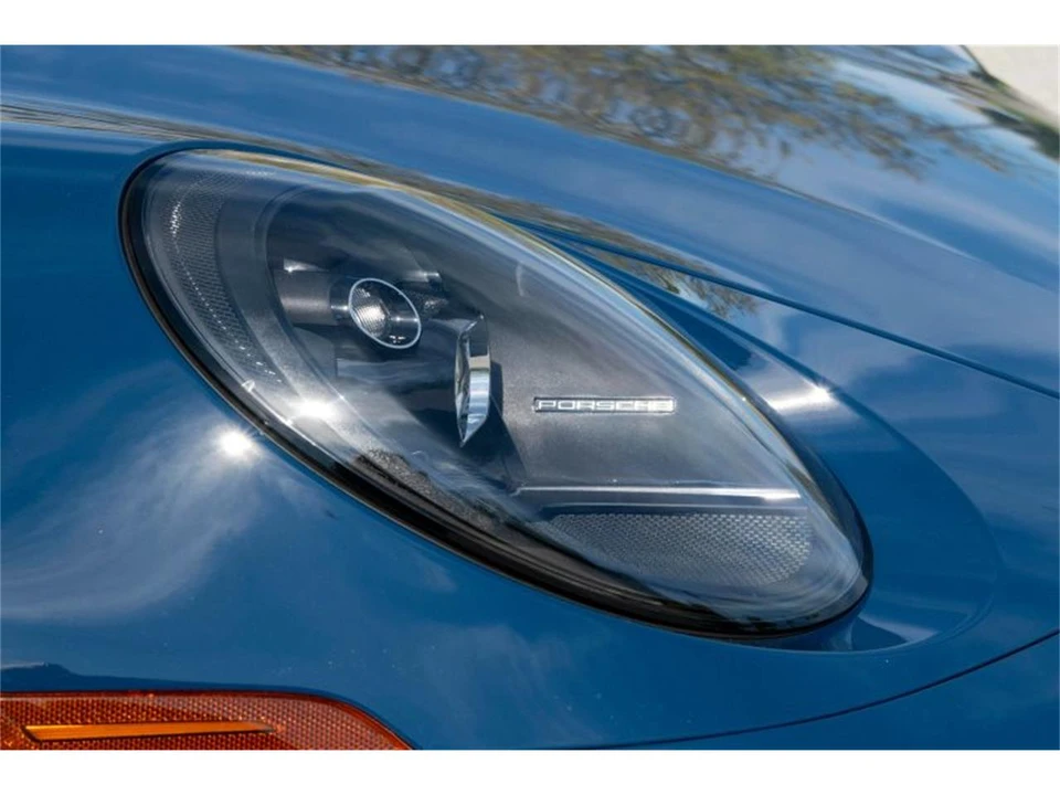 2023 Porsche 992 Carrera - Image 26 of 31