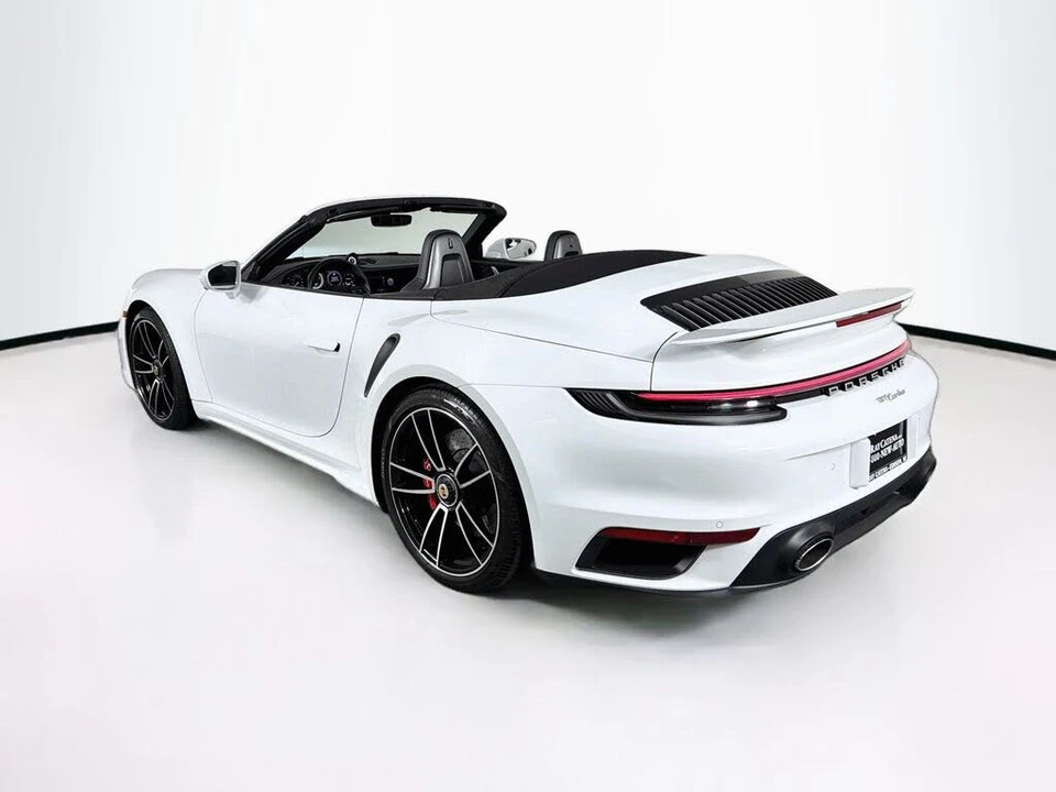 2023 Porsche 992 Carrera - Image 3 of 6
