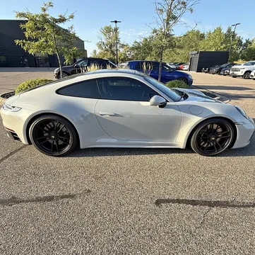 2023 Porsche 911 Carrera 4GTS