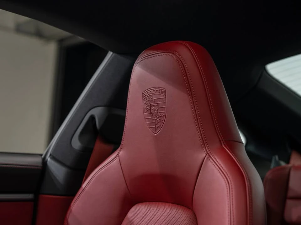 2023 Porsche 992 Carrera 4S - Image 15 of 19