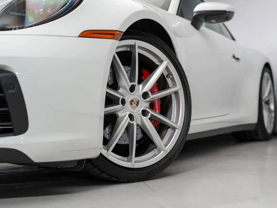 2023 Porsche 992 Carrera 4S - Image 4 of 19
