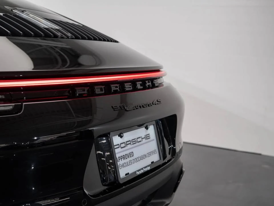 2023 Porsche 992 Carrera 4S - Image 11 of 20