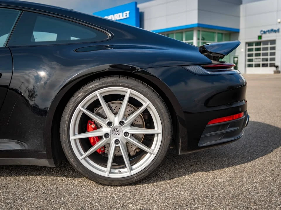 2023 Porsche 992 Carrera 4S - Image 12 of 20