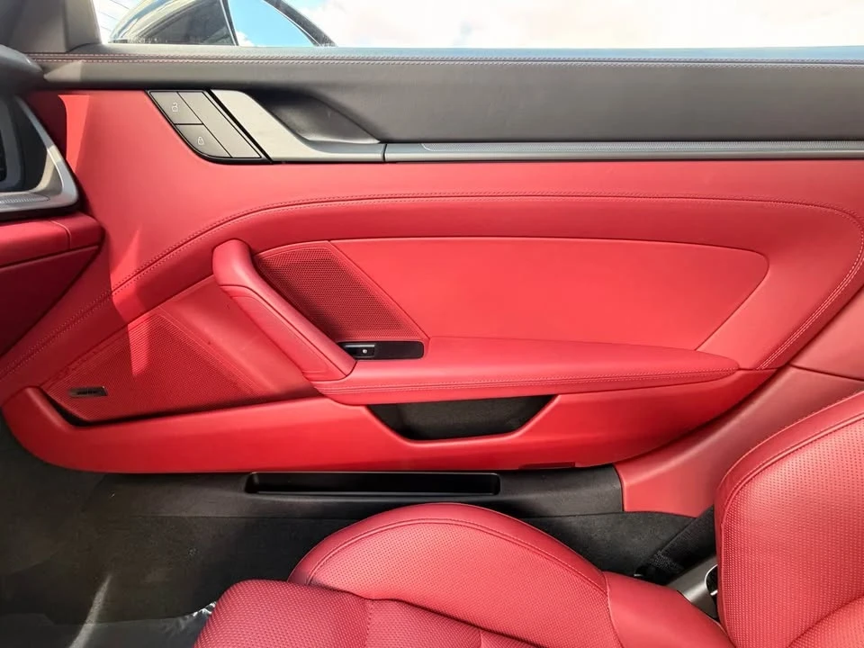 2023 Porsche 992 Carrera 4S - Image 9 of 12