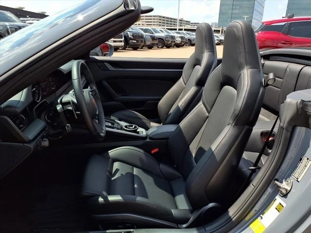 2023 Porsche 992 Carrera 4S - Image 15 of 20