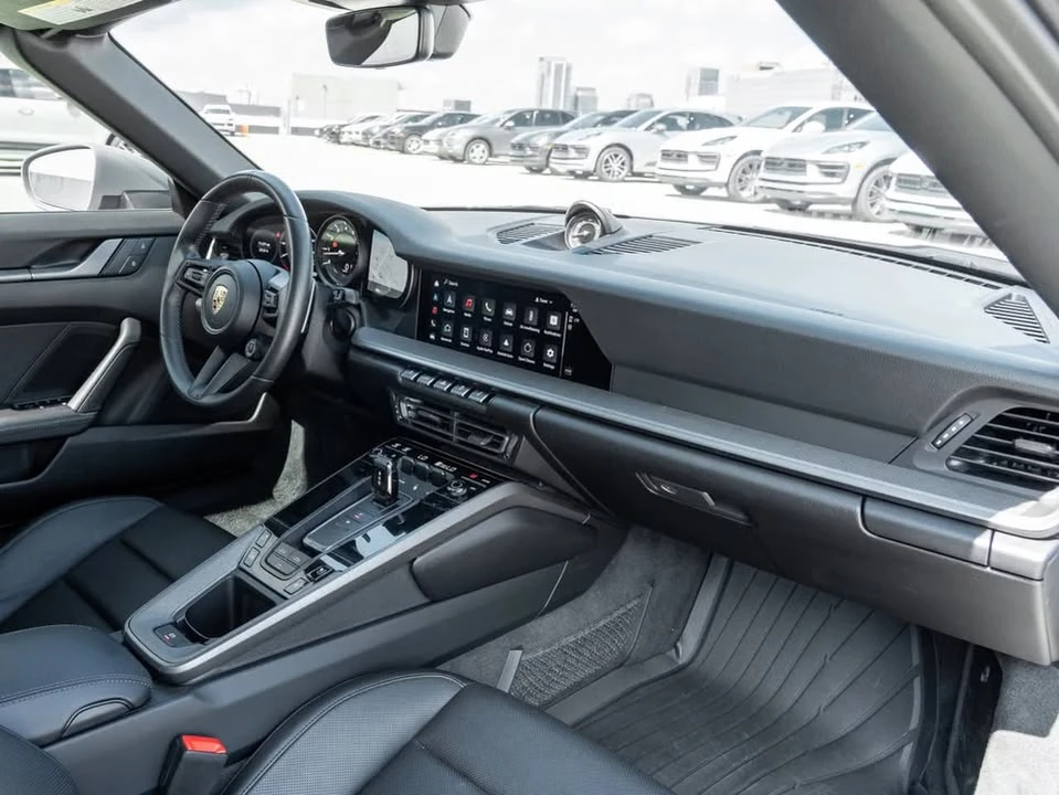 2023 Porsche 992 Carrera S - Image 8 of 9