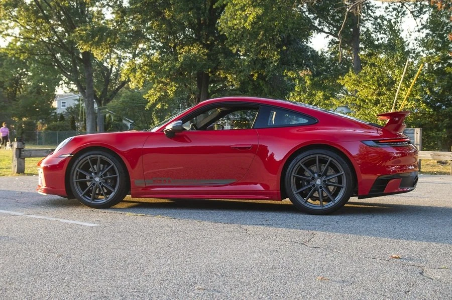 2023 Porsche 992 Carrera T - Image 3 of 7
