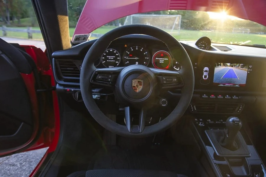 2023 Porsche 992 Carrera T - Image 5 of 7