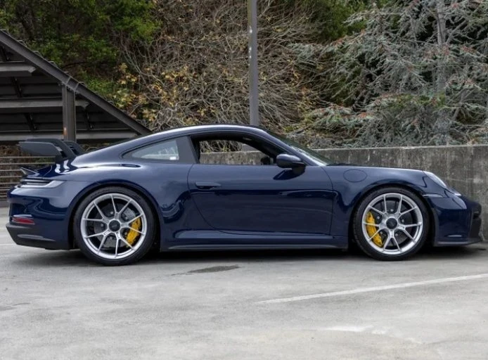 2023 Porsche 992 GT3 - Image 4 of 15