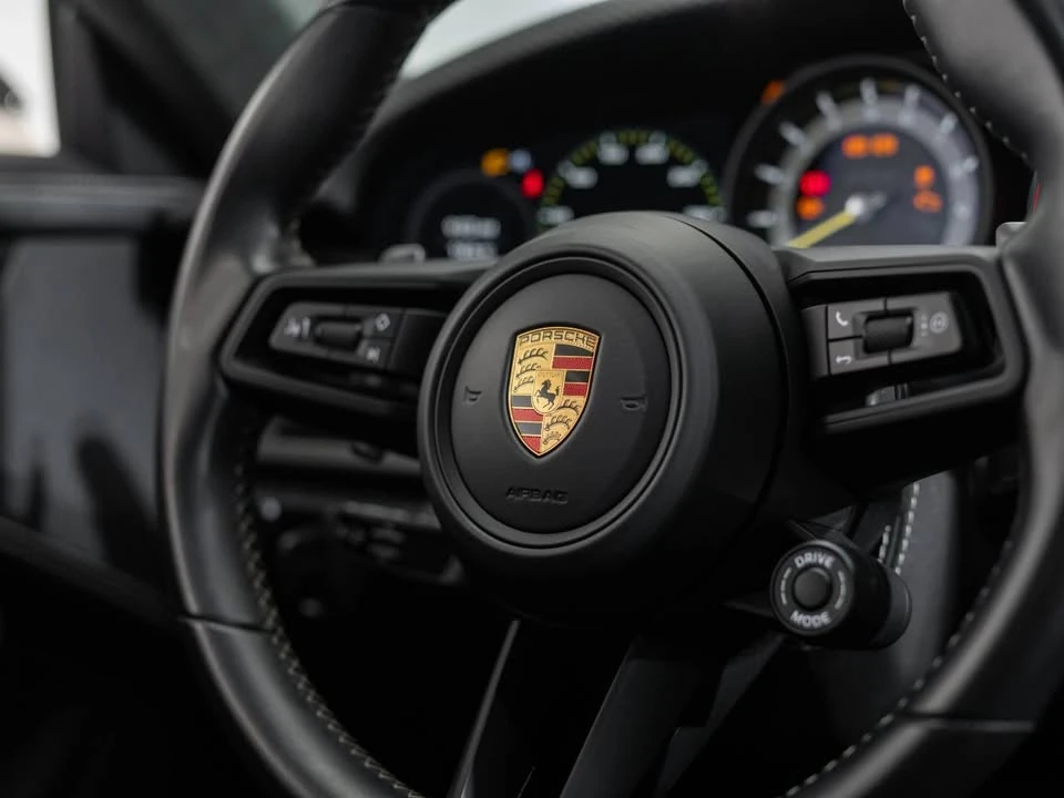 2023 Porsche 992 GT3 - Image 13 of 20