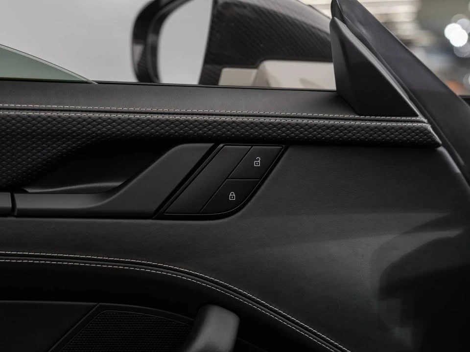 2023 Porsche 992 GT3 - Image 15 of 20