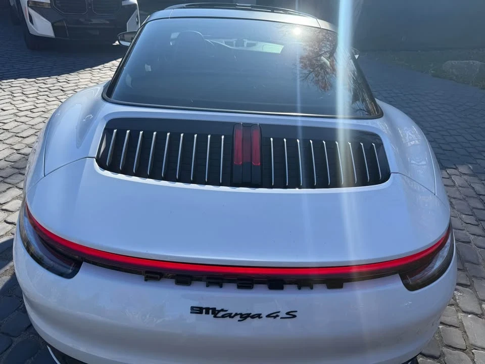2023 Porsche 992 Targa 4 & 4S - Image 4 of 6