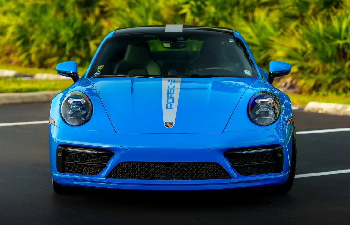 2023 Porsche 992 Carrera S - Image 14 of 31