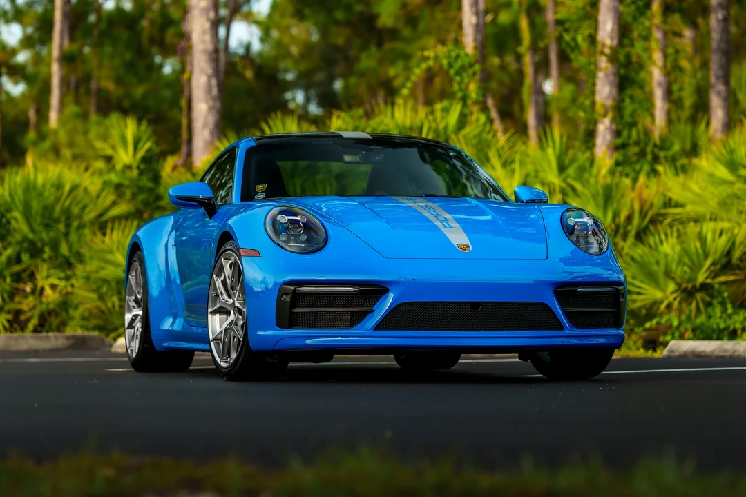 2023 Porsche 992 Carrera S - Image 3 of 31