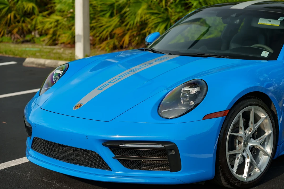 2023 Porsche 992 Carrera S - Image 24 of 31