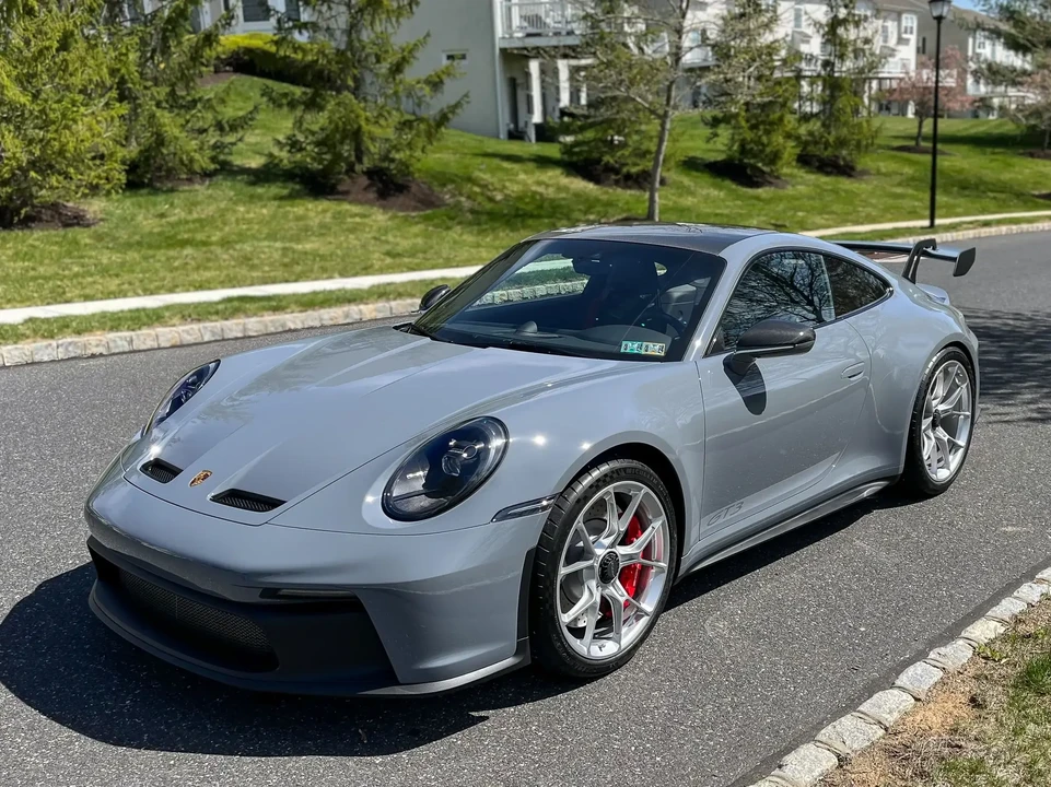 2023 Porsche 992 GT3 - Image 3 of 6