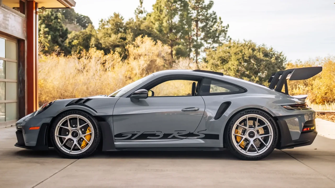2023 Porsche 992 GT3 RS - Image 5 of 6