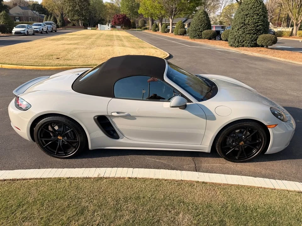 2023 Porsche 718 Boxster - Image 6 of 10