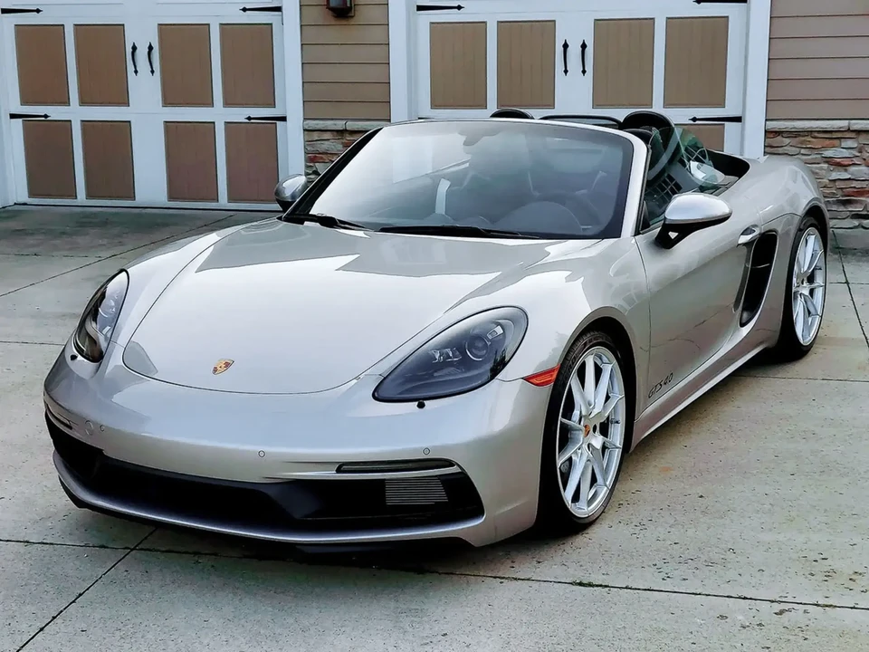 2023 Porsche 718 Boxster GTS 4.0 - Image 4 of 6