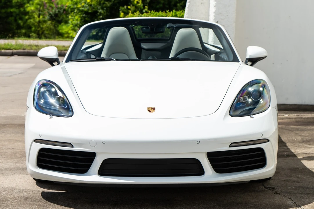 2023 Porsche 718 Boxster S - Image 25 of 31