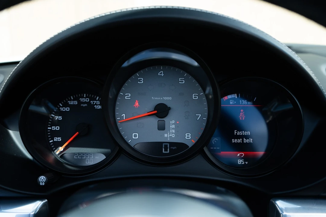 2023 Porsche 718 Boxster S - Image 12 of 31