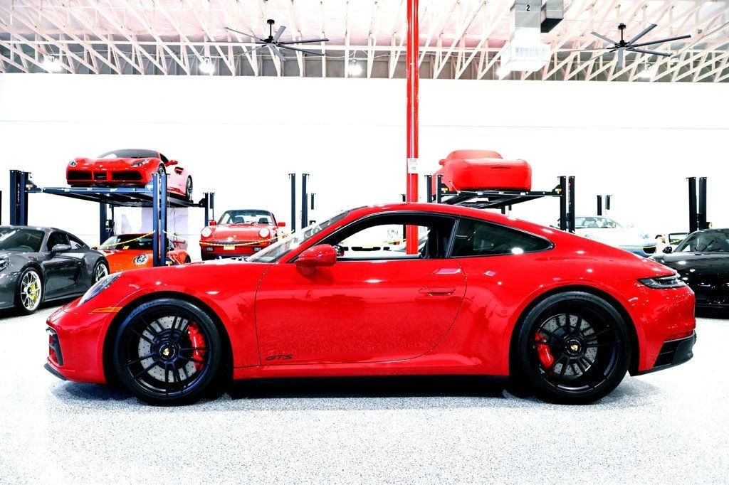 2023 Porsche - Image 2 of 12