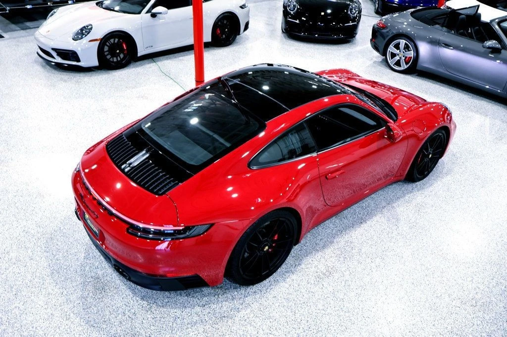 2023 Porsche - Image 10 of 12