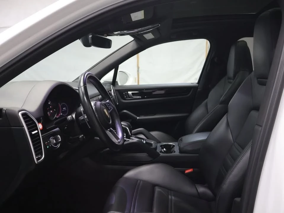 2023 Porsche 9Y0/9Y3 Cayenne - Image 13 of 20