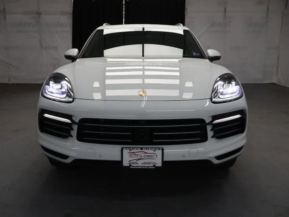 2023 Porsche 9Y0/9Y3 Cayenne - Image 2 of 20
