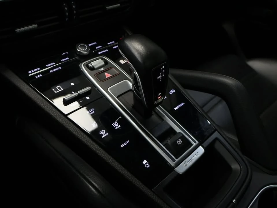 2023 Porsche 9Y0/9Y3 Cayenne - Image 19 of 20