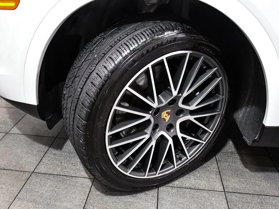 2023 Porsche 9Y0/9Y3 Cayenne - Image 7 of 20