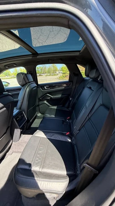 2023 Porsche 9Y0/9Y3 Cayenne - Image 8 of 8