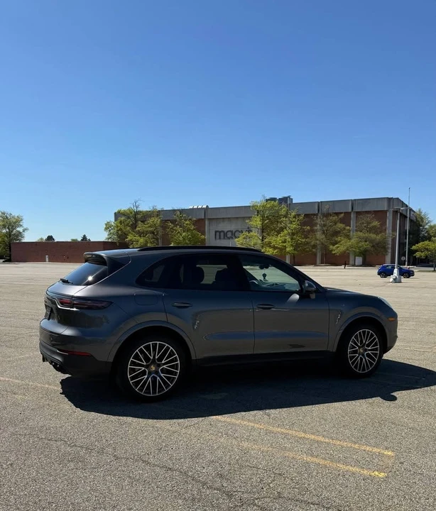 2023 Porsche 9Y0/9Y3 Cayenne - Image 6 of 8