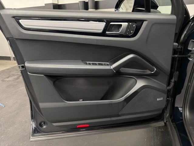 2023 Porsche 9Y0/9Y3 Cayenne - Image 19 of 31