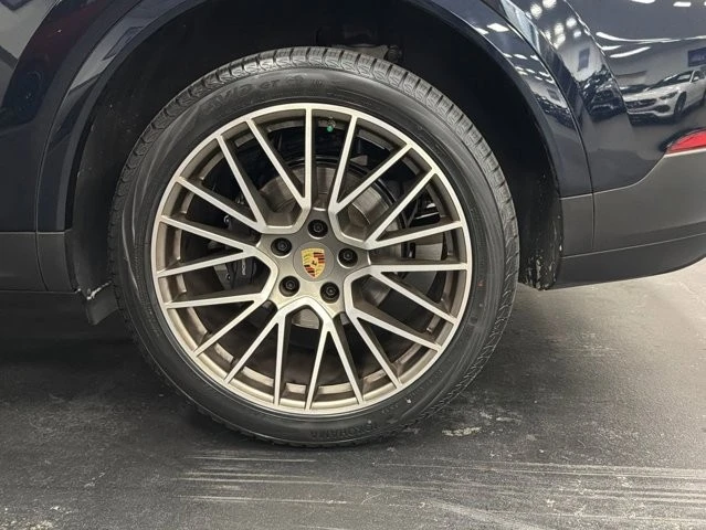 2023 Porsche 9Y0/9Y3 Cayenne - Image 16 of 31