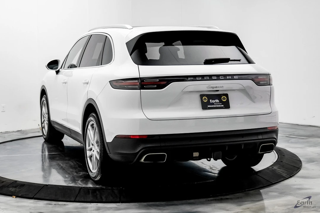 2023 Porsche 9Y0/9Y3 Cayenne - Image 9 of 12