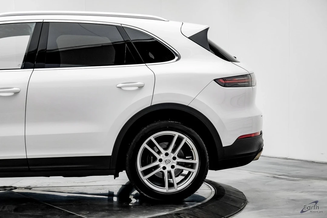 2023 Porsche 9Y0/9Y3 Cayenne - Image 7 of 21