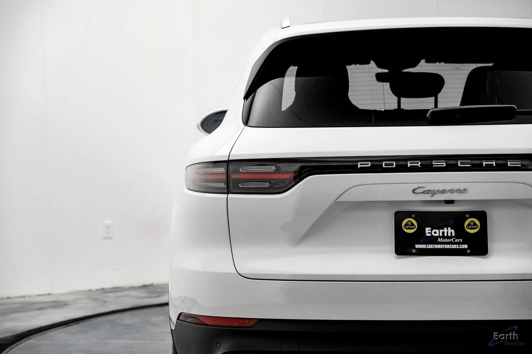 2023 Porsche 9Y0/9Y3 Cayenne - Image 12 of 12