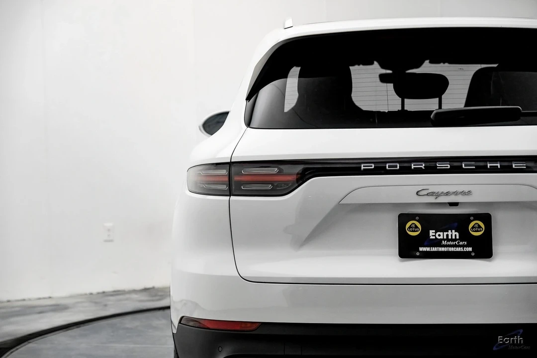 2023 Porsche 9Y0/9Y3 Cayenne - Image 12 of 21