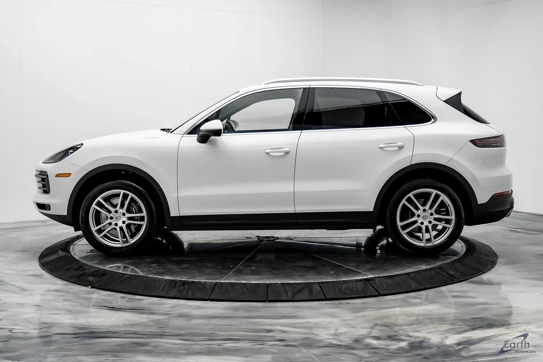 2023 Porsche 9Y0/9Y3 Cayenne - Image 5 of 21