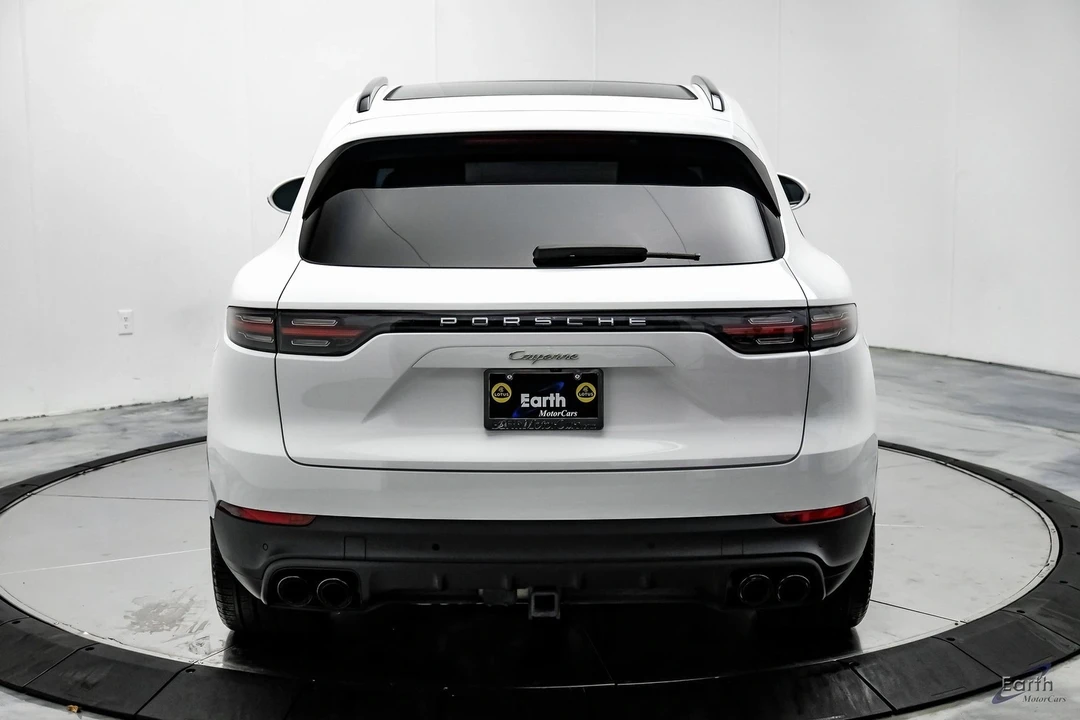 2023 Porsche 9Y0/9Y3 Cayenne - Image 11 of 12