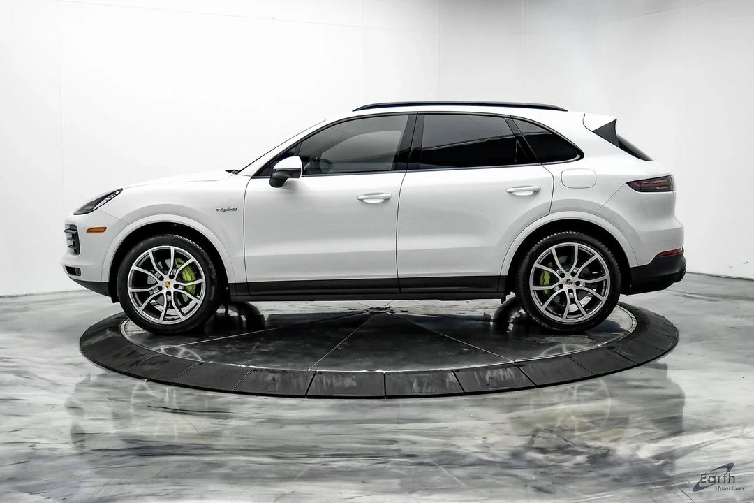 2023 Porsche 9Y0/9Y3 Cayenne - Image 5 of 12