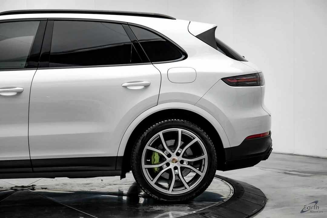 2023 Porsche 9Y0/9Y3 Cayenne - Image 7 of 12