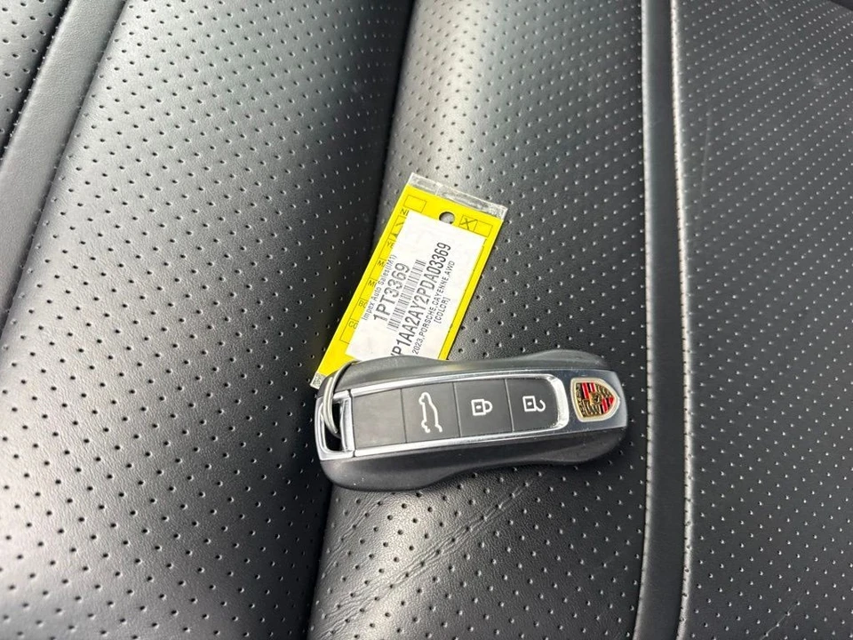 2023 Porsche 9Y0/9Y3 Cayenne - Image 24 of 26