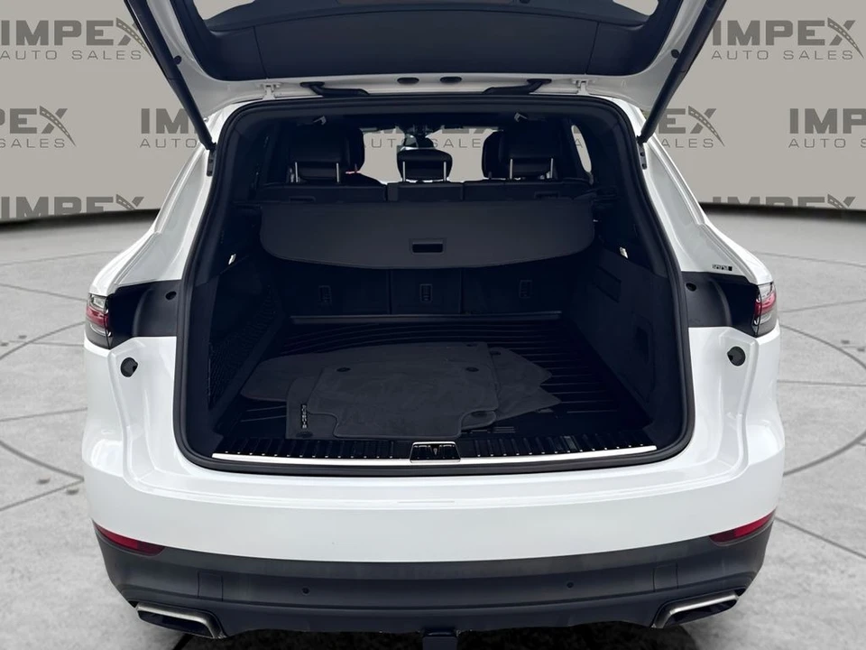 2023 Porsche 9Y0/9Y3 Cayenne - Image 21 of 26
