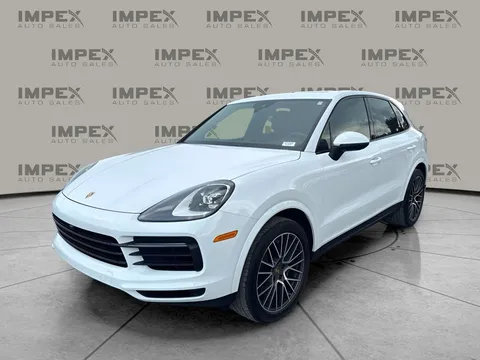2023 Porsche Cayenne Base