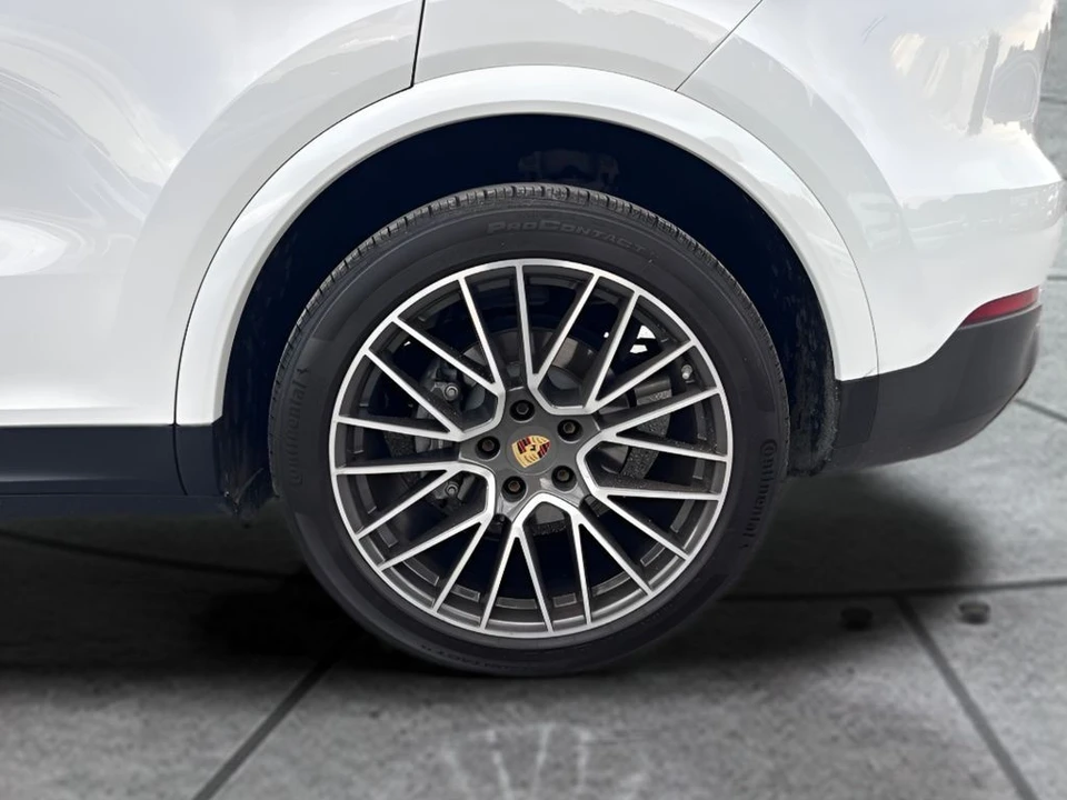 2023 Porsche 9Y0/9Y3 Cayenne - Image 25 of 26