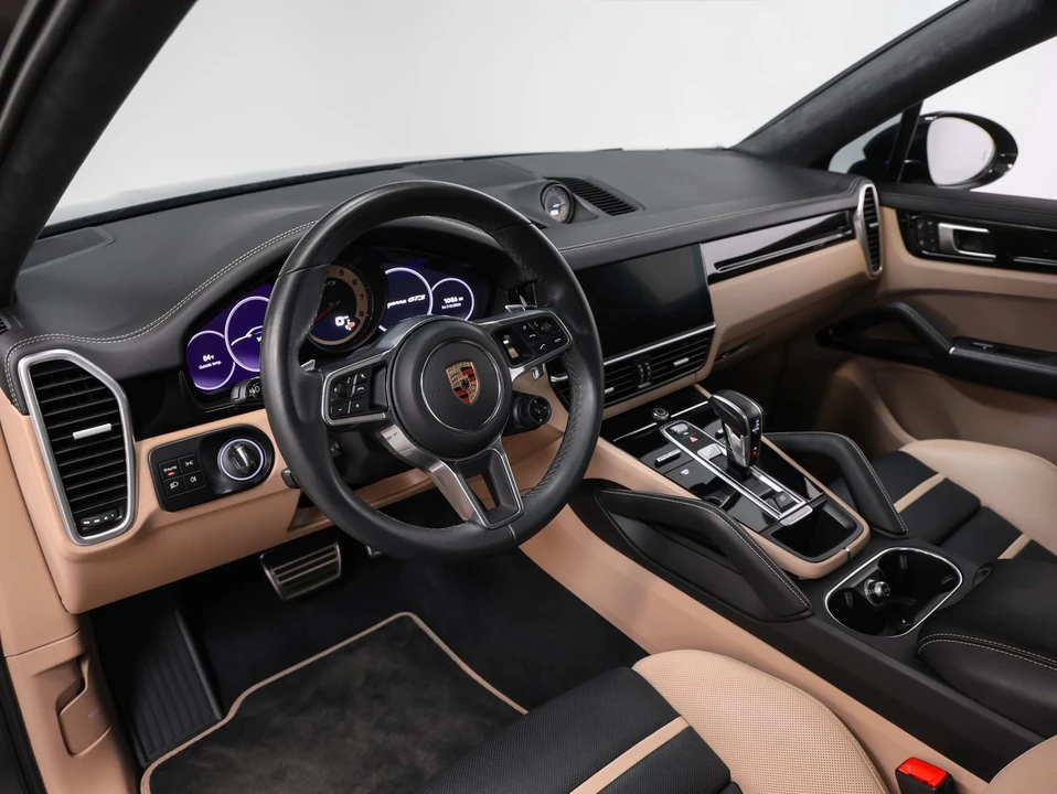 2023 Porsche 9Y0/9Y3 Cayenne GTS - Image 4 of 4